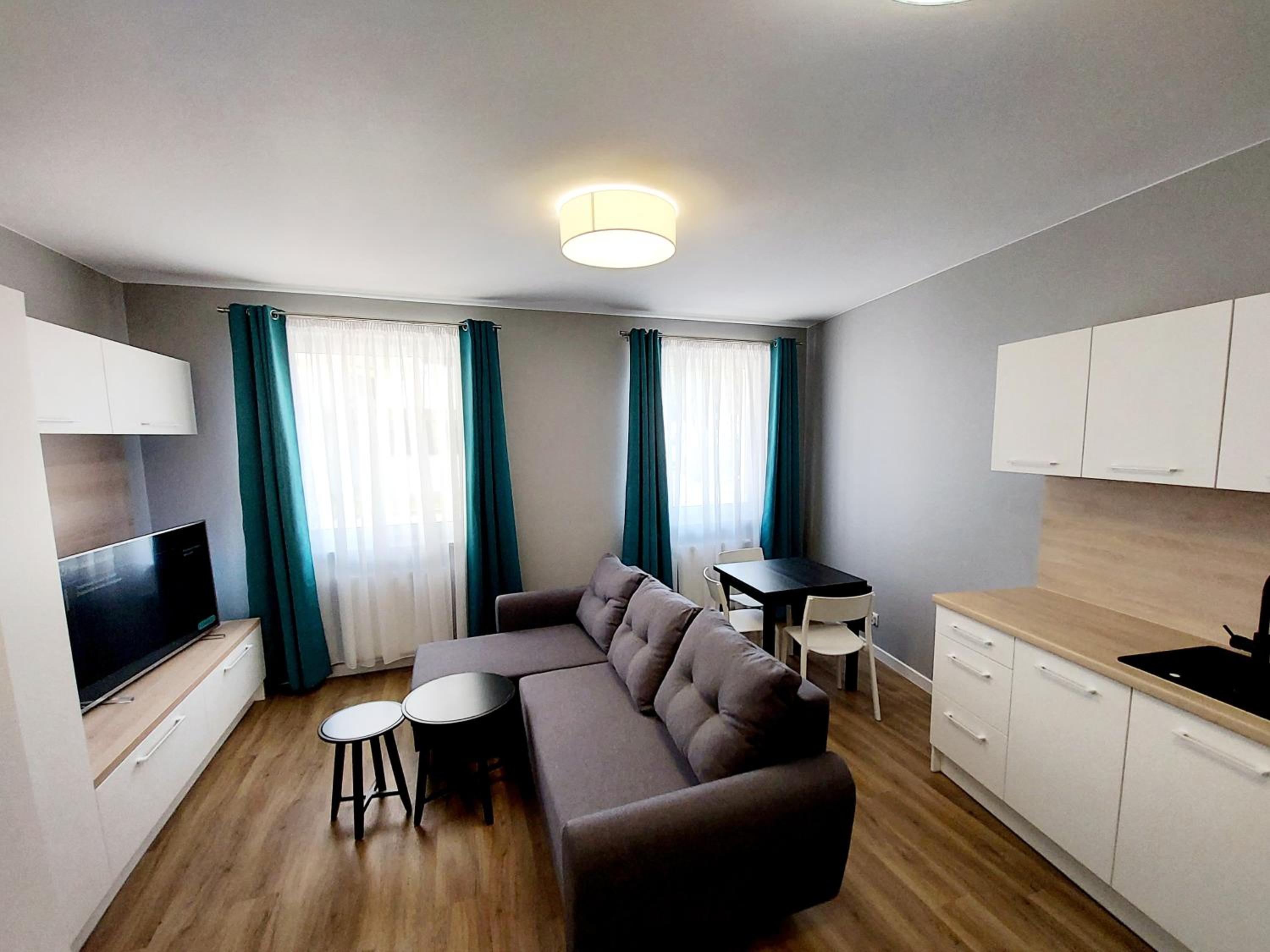 One-Bedroom Apartment photo 1