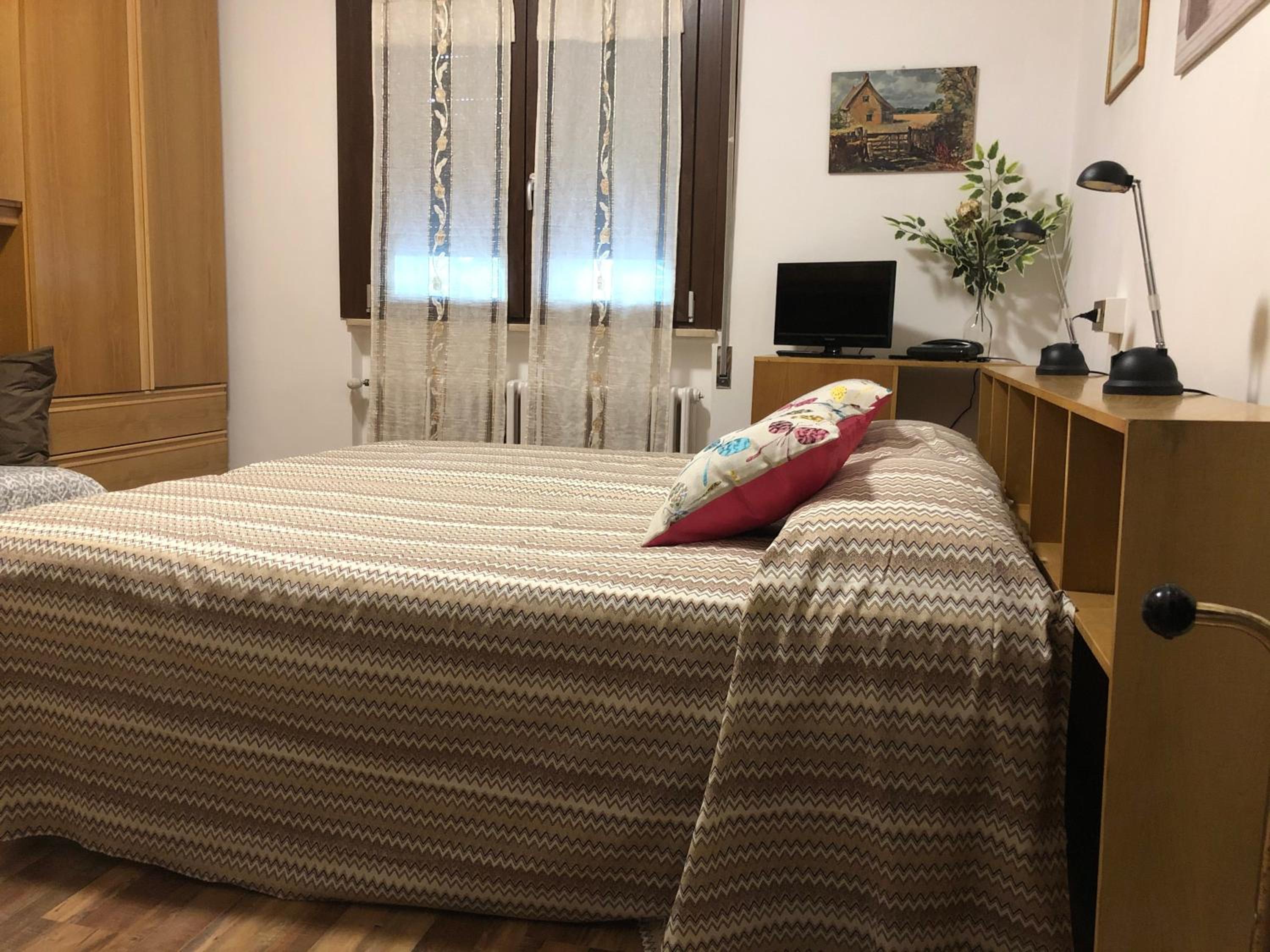 Triple Room with Private Bathroom photo 2