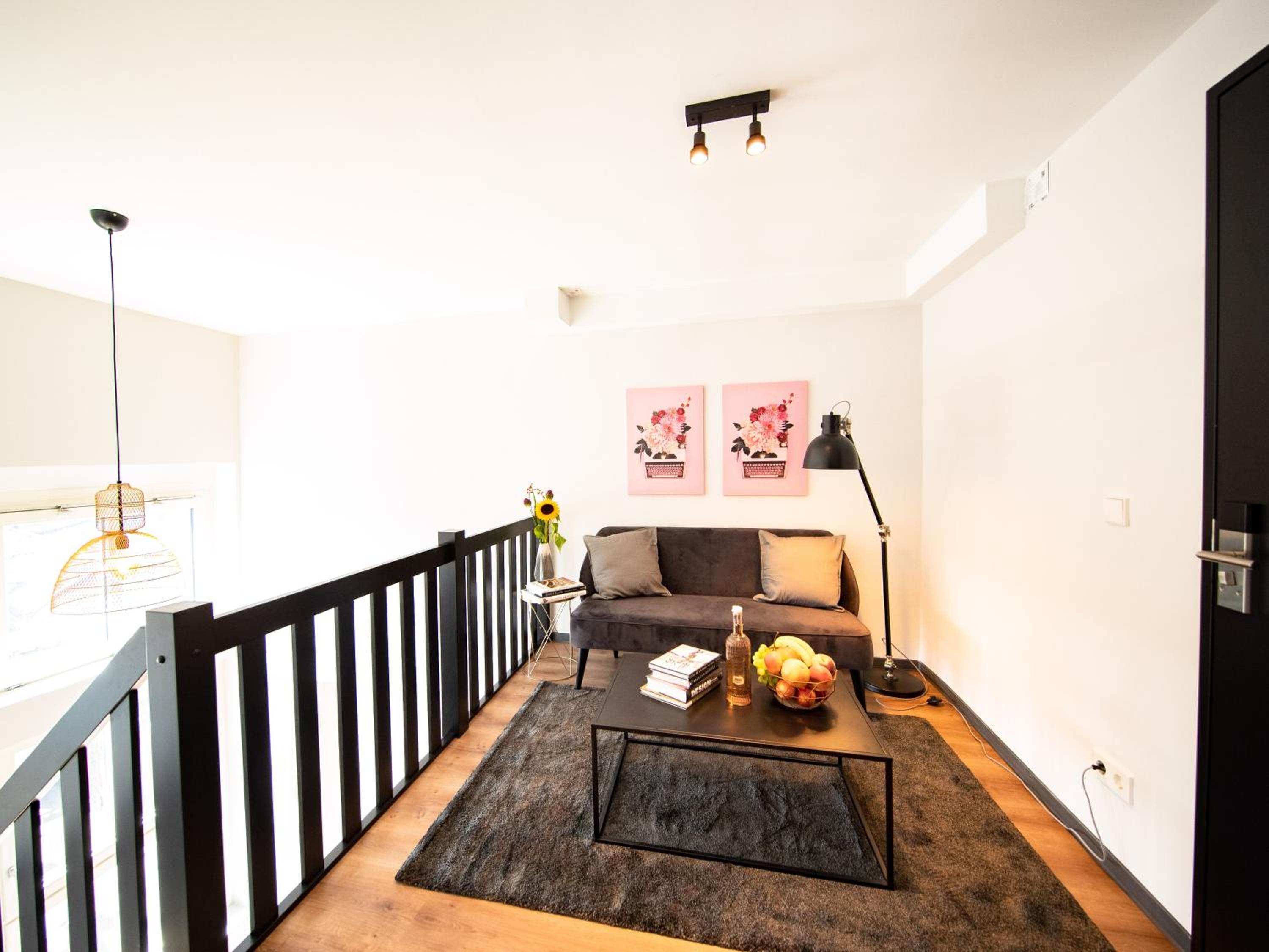 Two-Bedroom Apartment - Photo 5