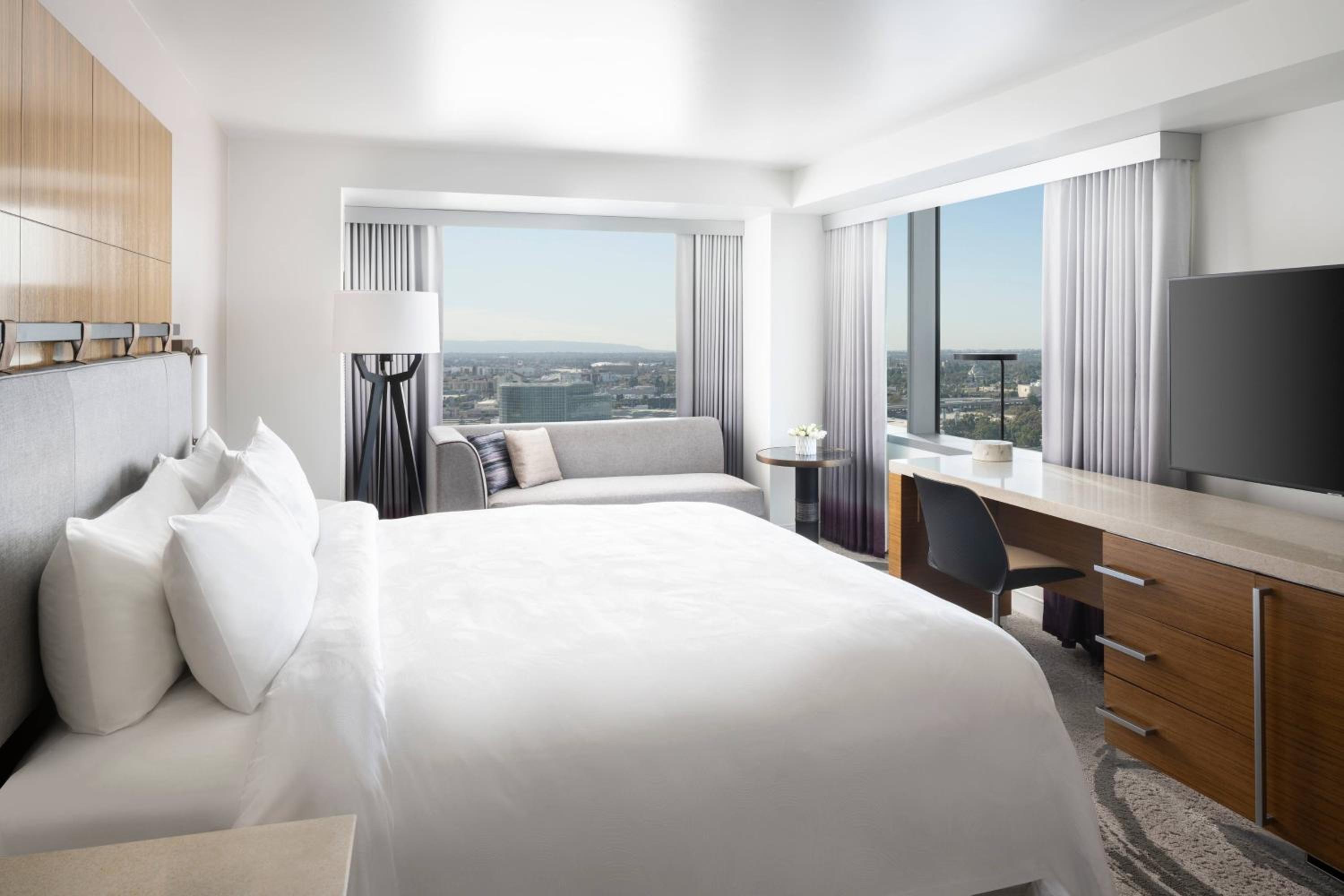Executive King Room