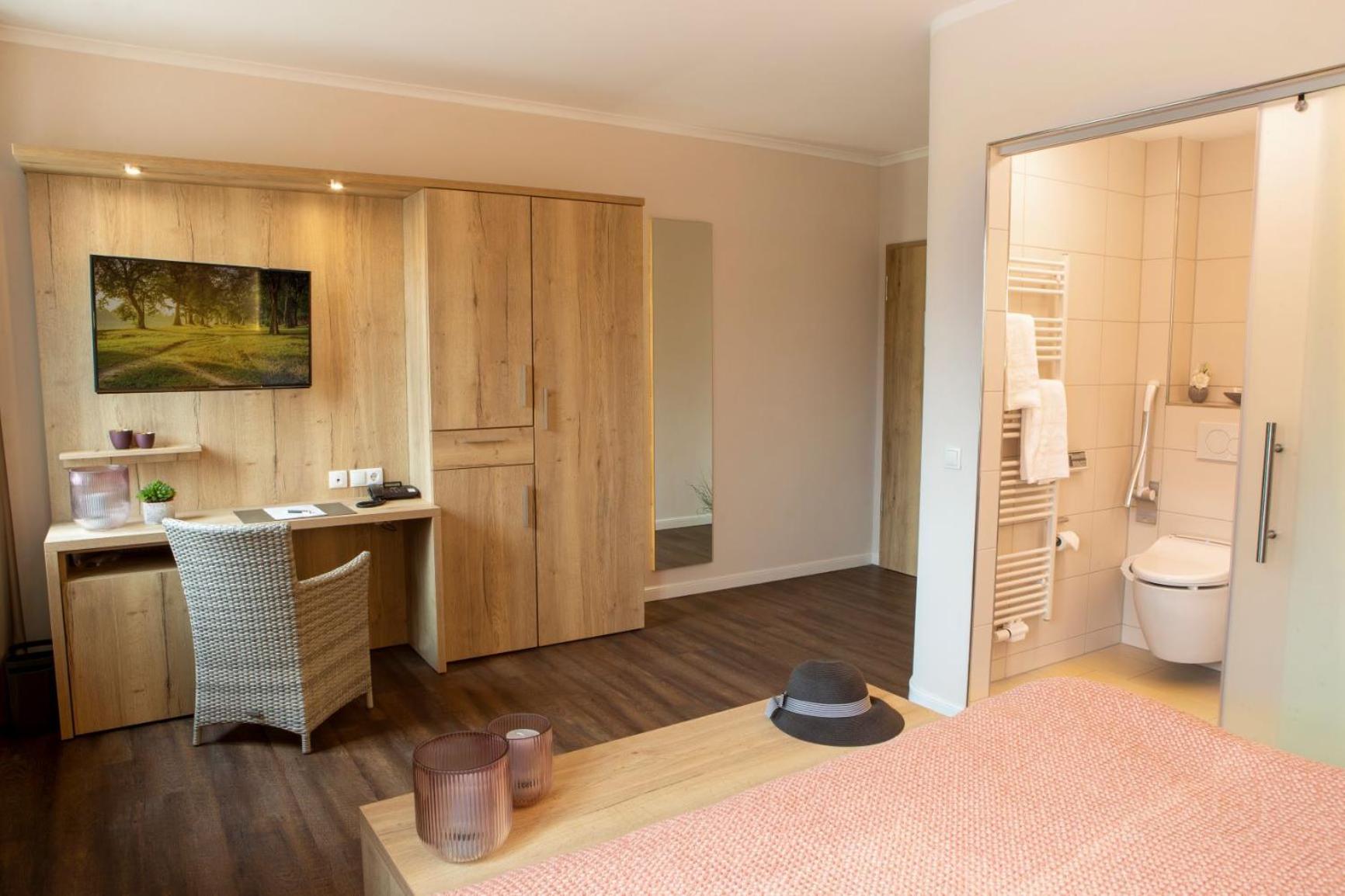 Deluxe Double Room - Photo 4