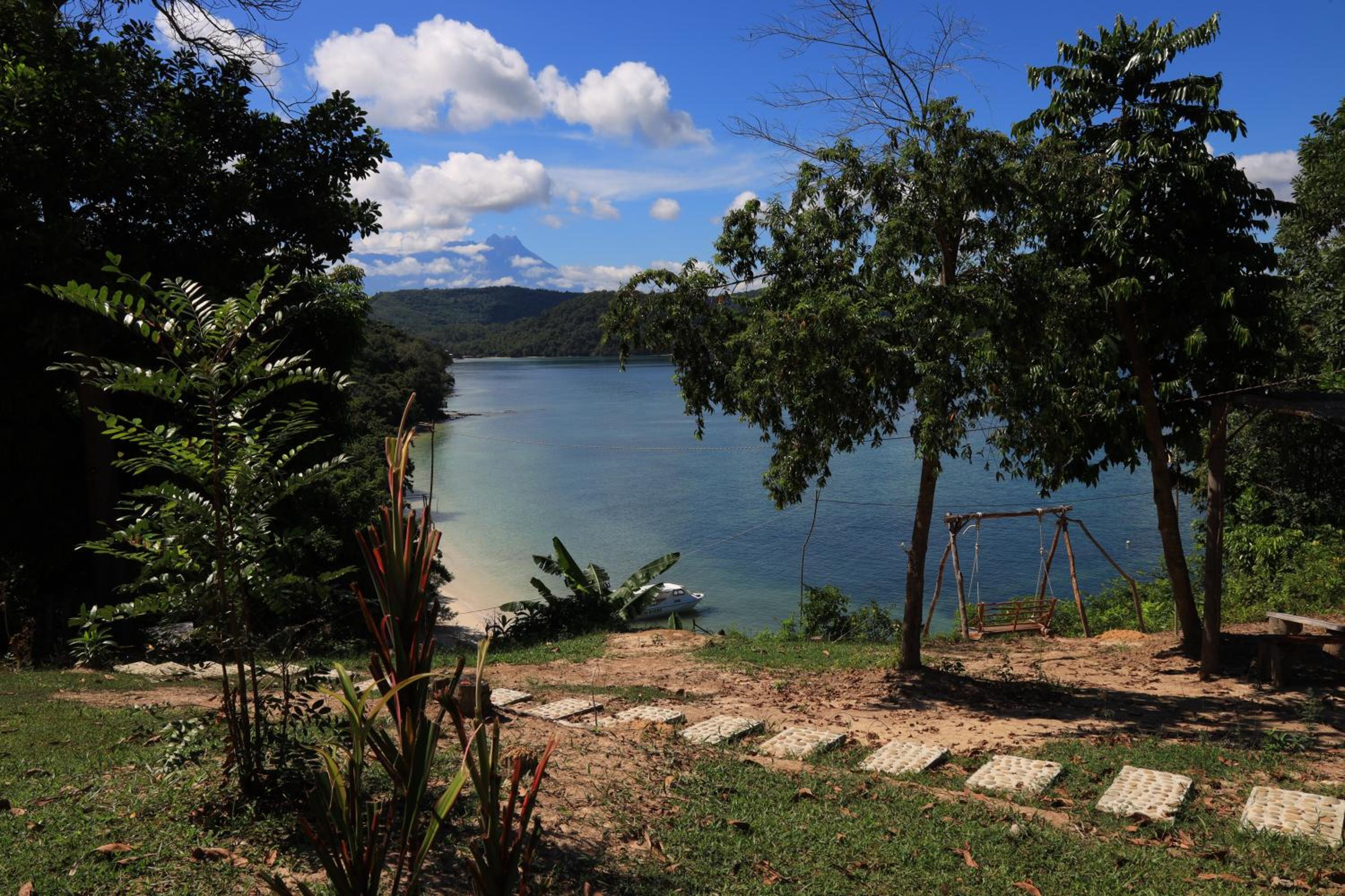 Double Room with Balcony and Sea View