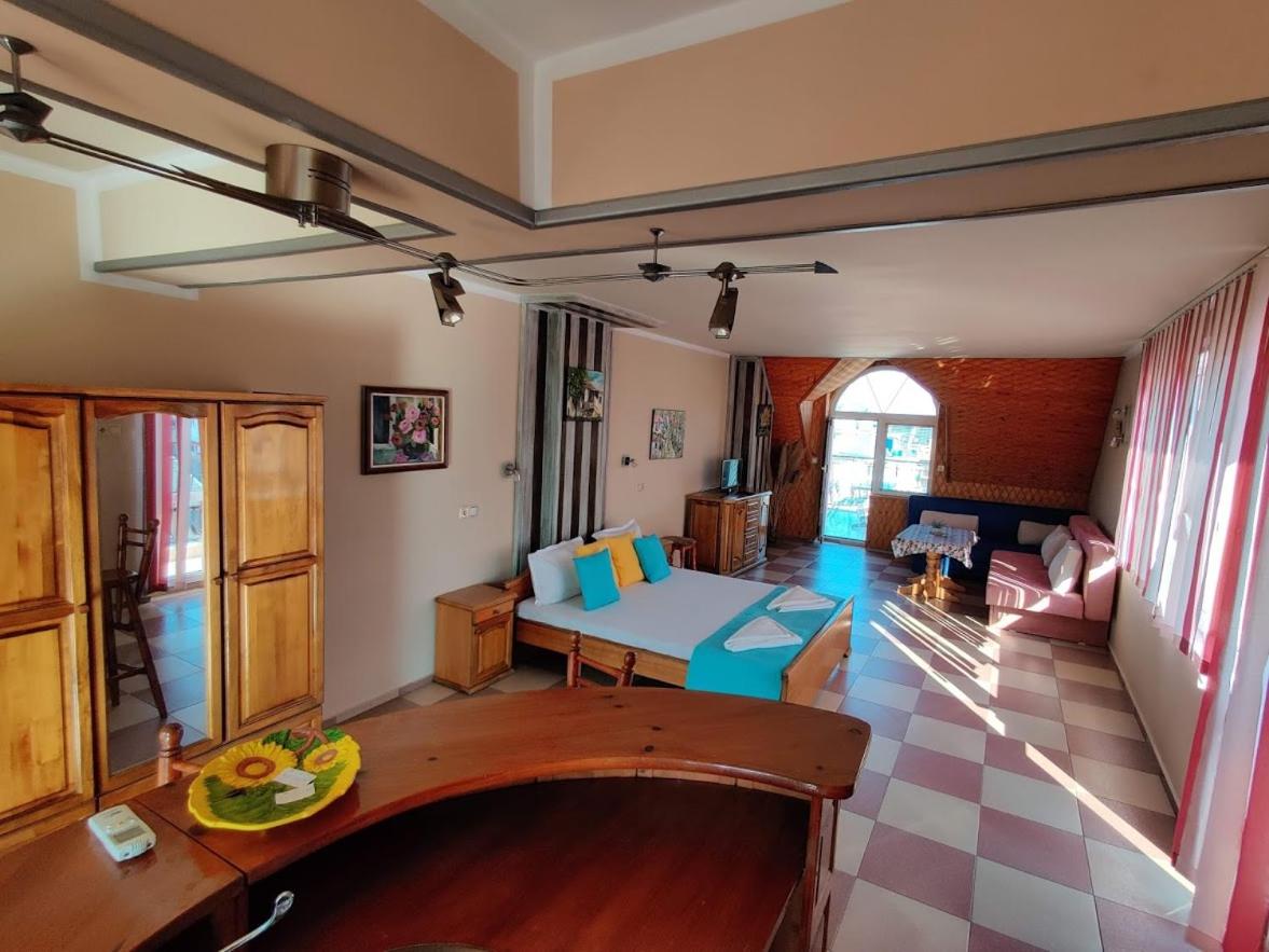 Studio with Sea View photo 2