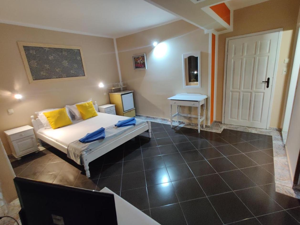 Standard Quadruple Room photo 2