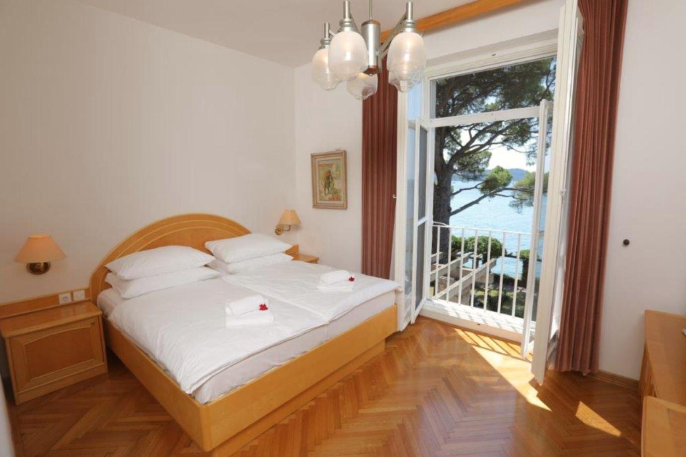 Double Room with Sea View photo 3