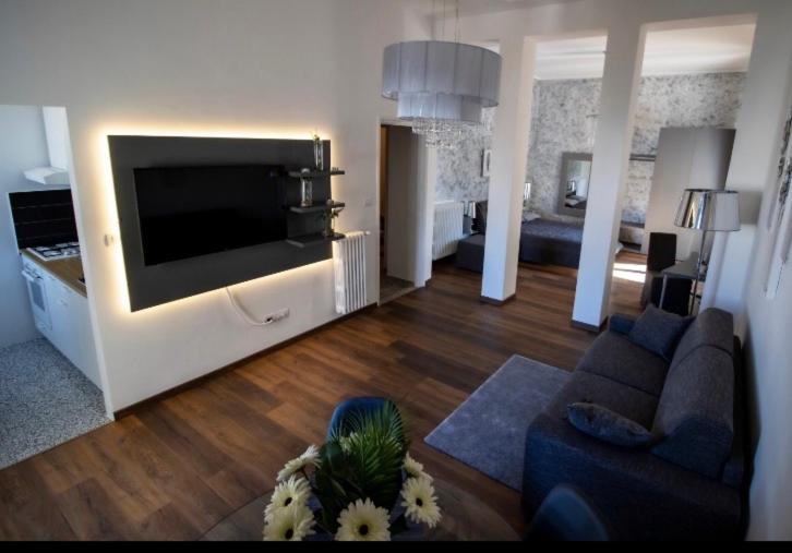 Deluxe Family Suite