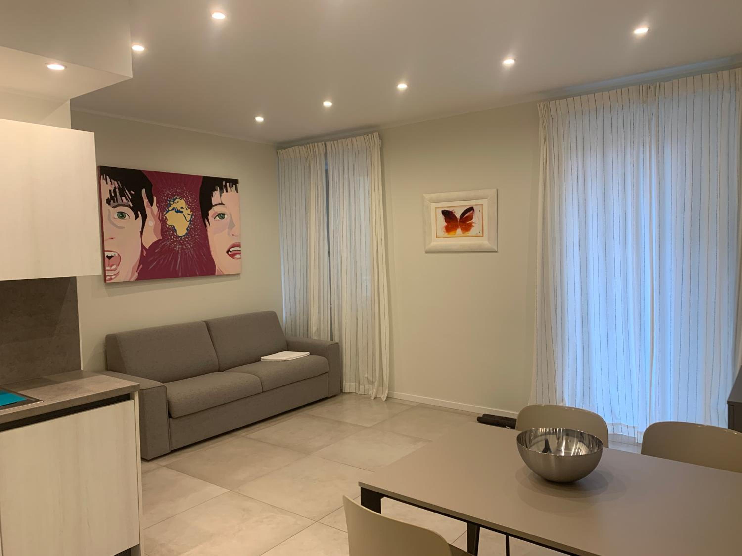 Studio Apartment photo 3