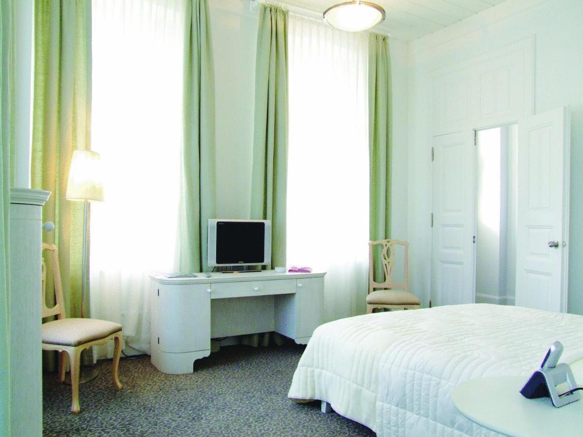 Standard Double Room - Photo 1