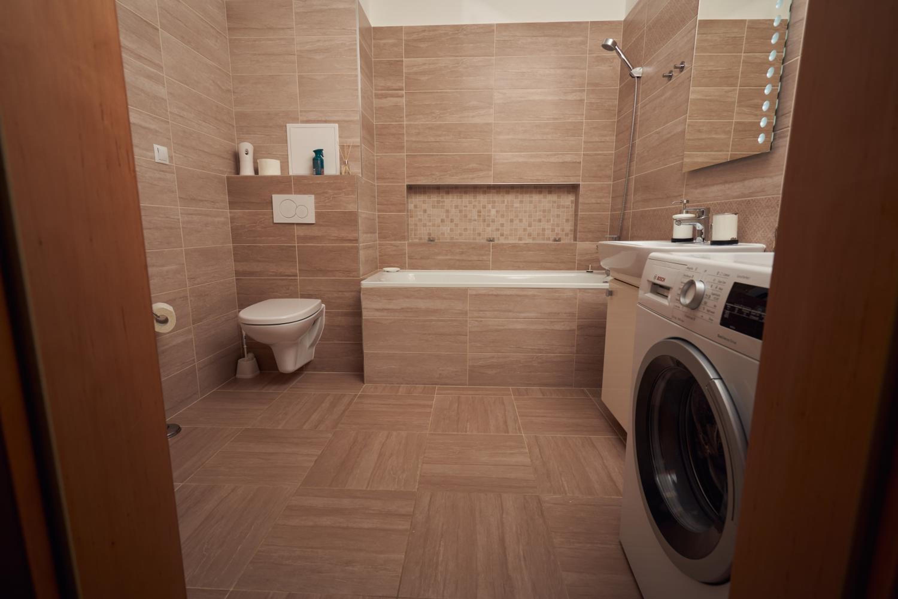 One-Bedroom Apartment - Photo 25