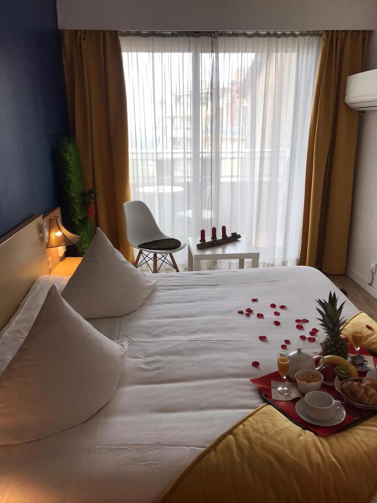 Double or Twin Room with Balcony