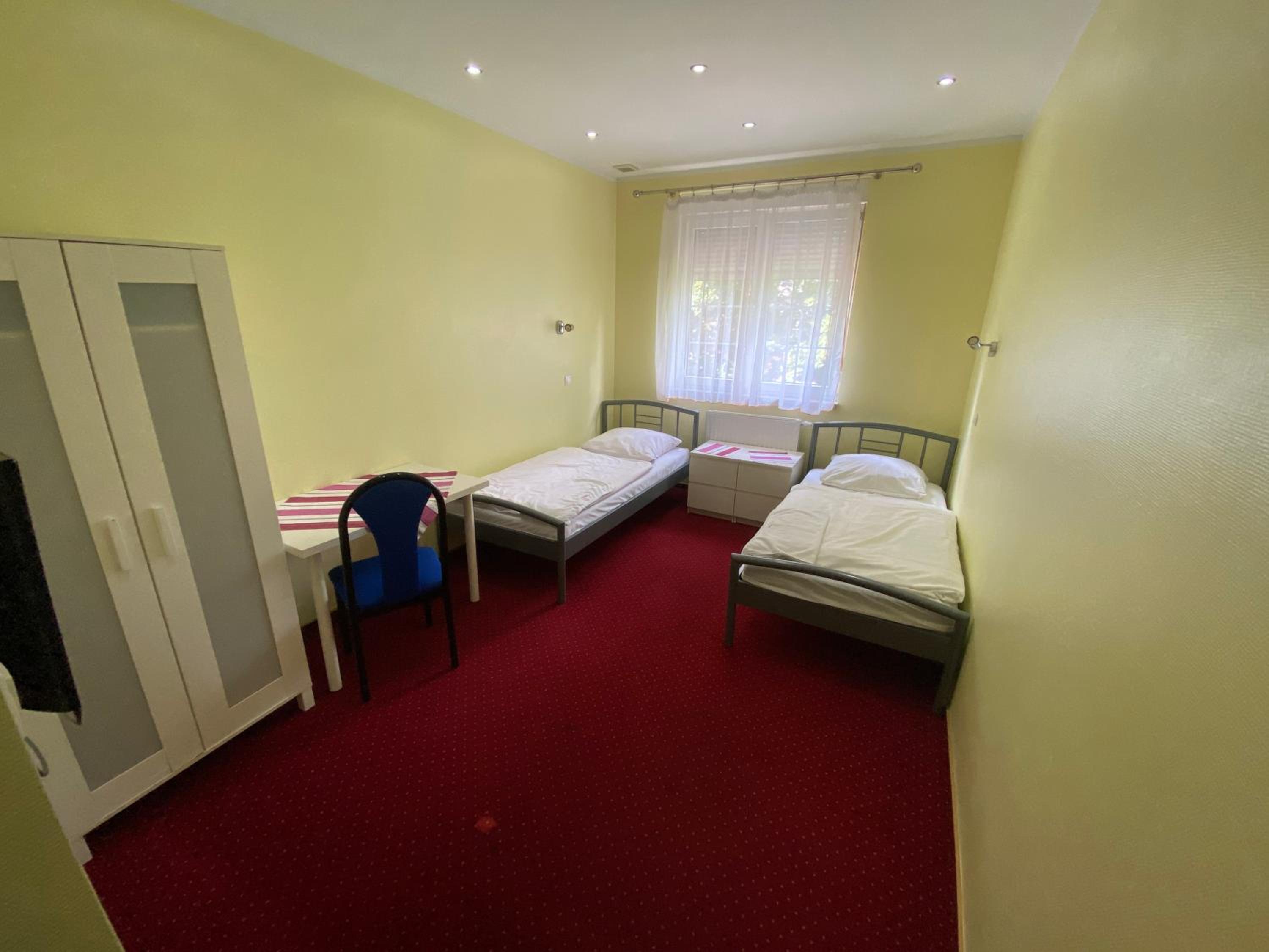 Large Single Room photo 1