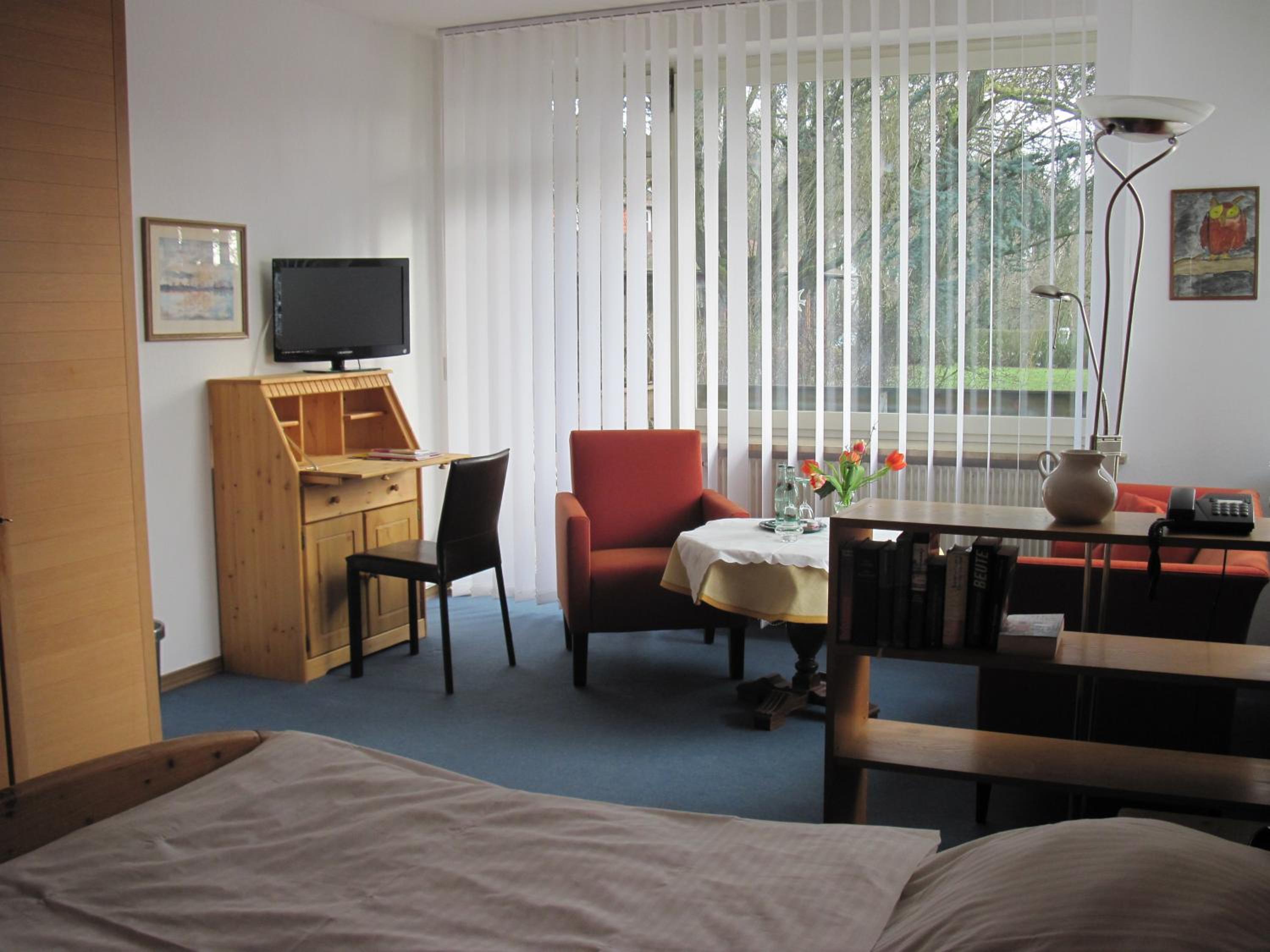 Double Room - Photo 5