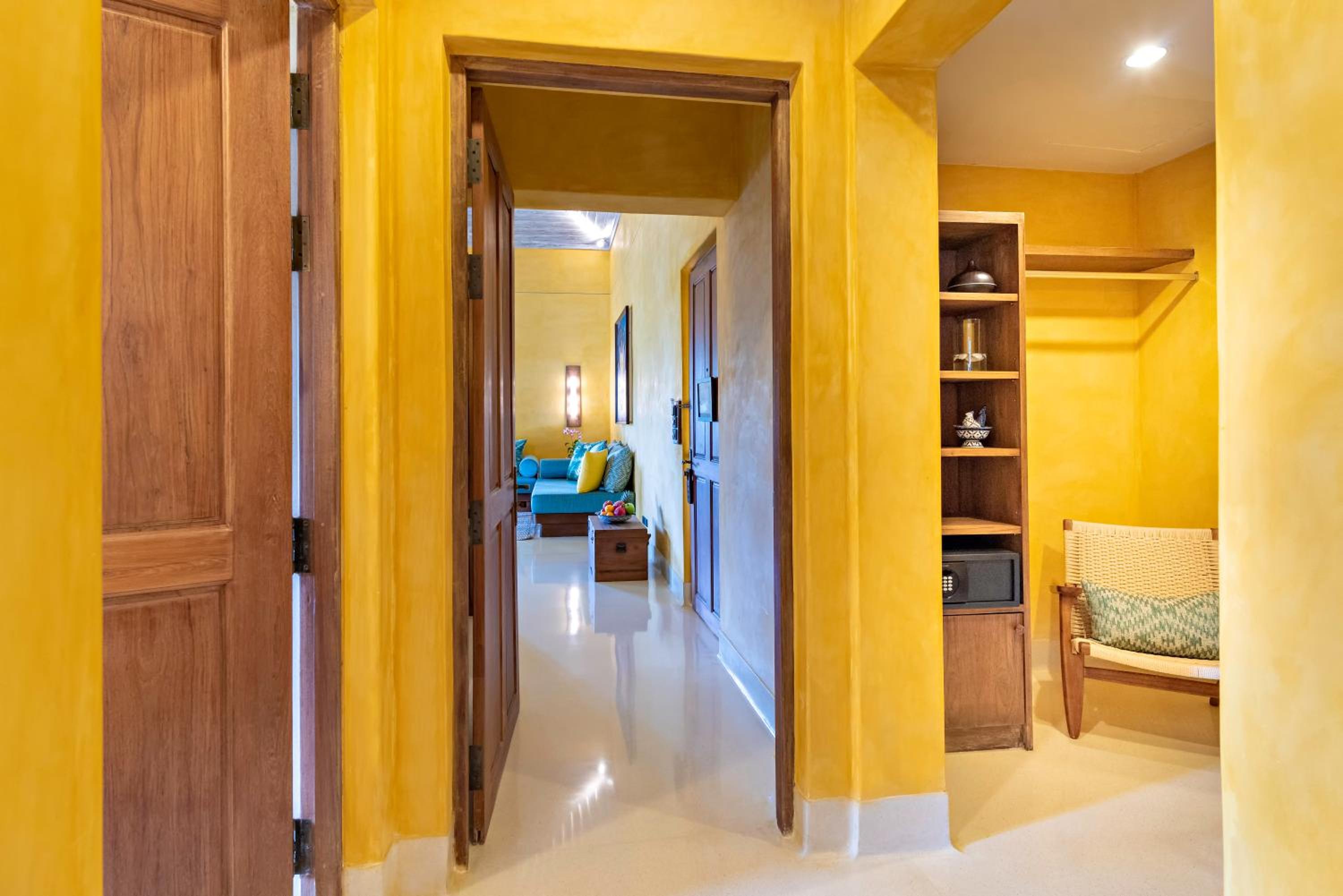 Boutique Ocean Retreat - Photo 5