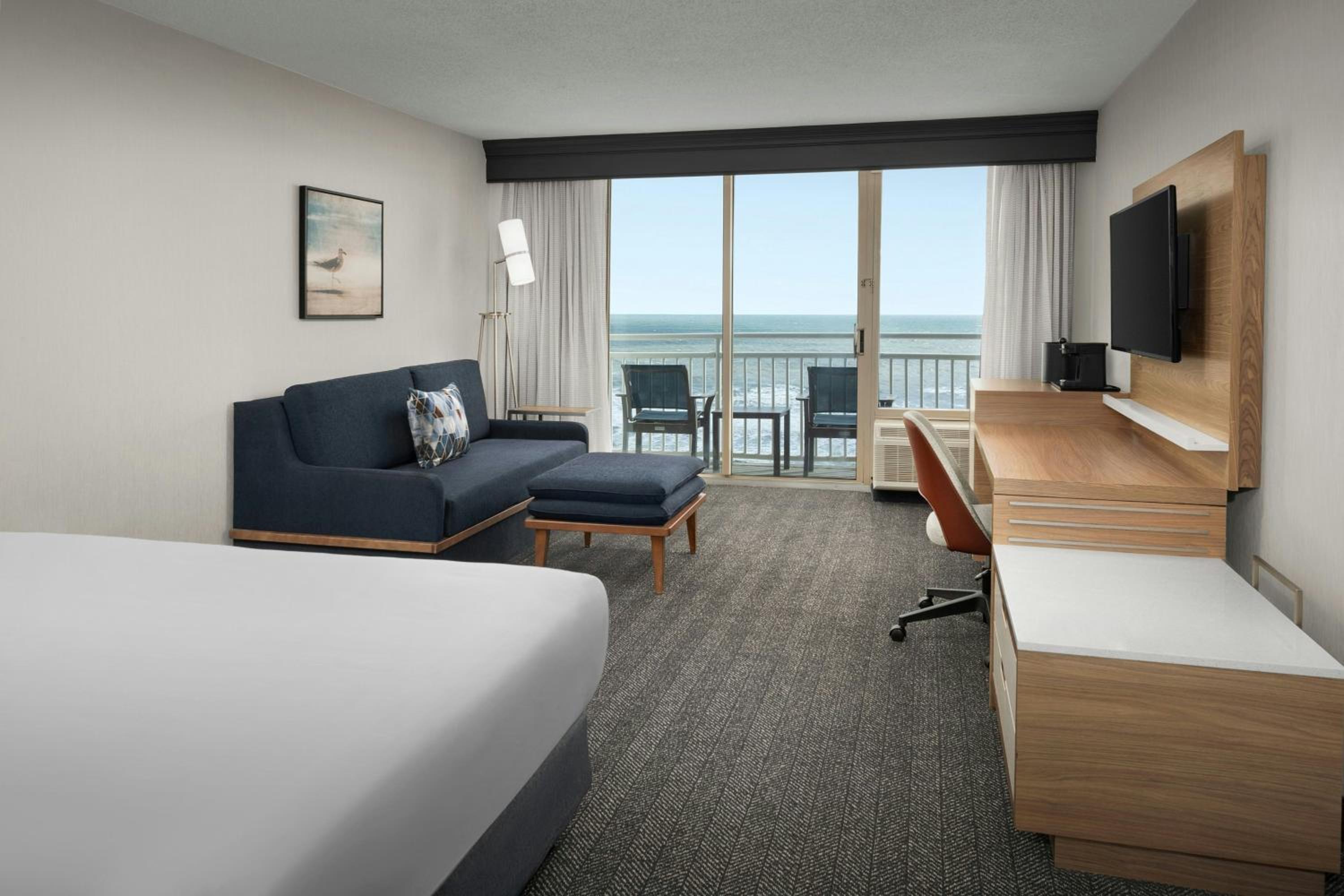 King Room with High Floor and Sofa Bed