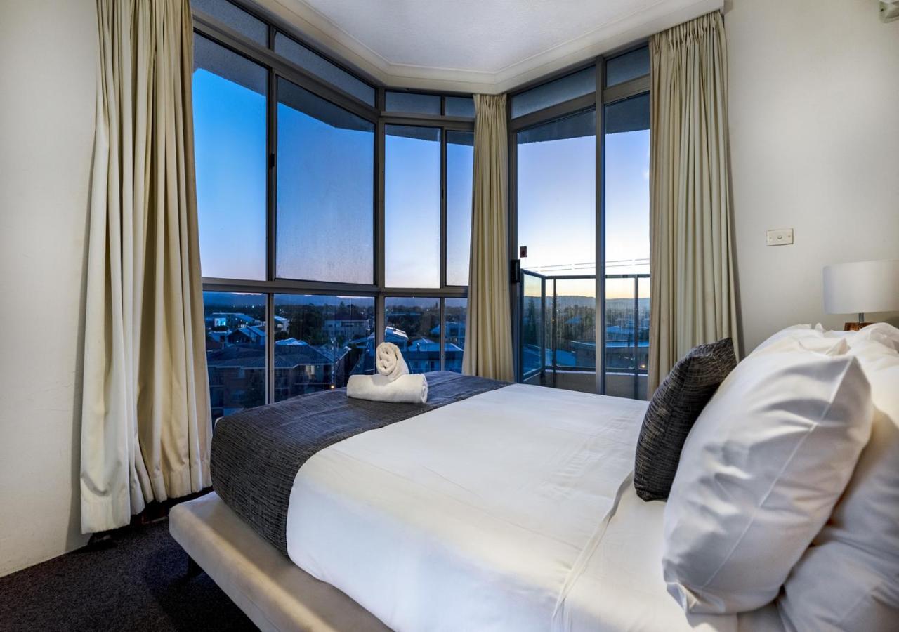 Two-Bedroom Apartment with Partial Ocean View with Aircon