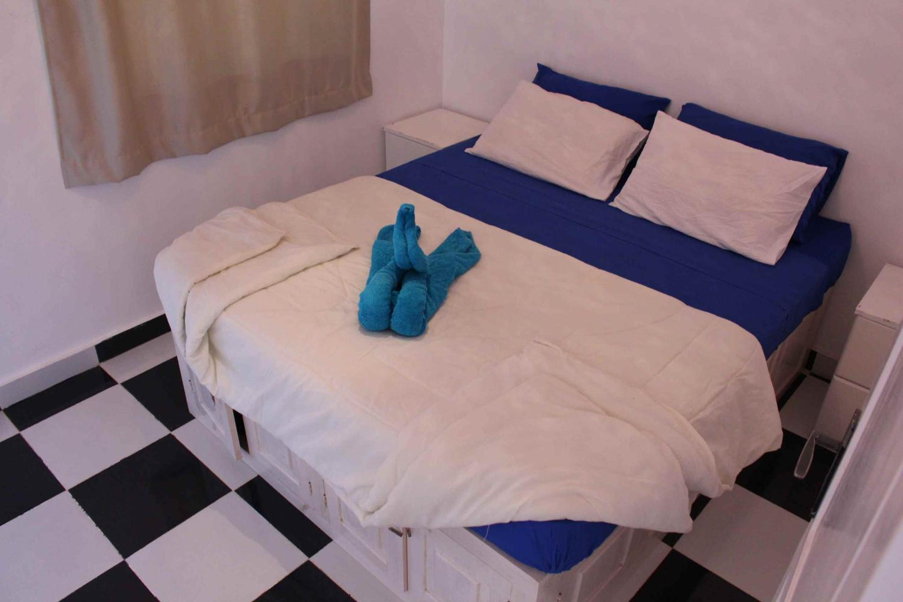 Apartment with Sea View - Photo 22
