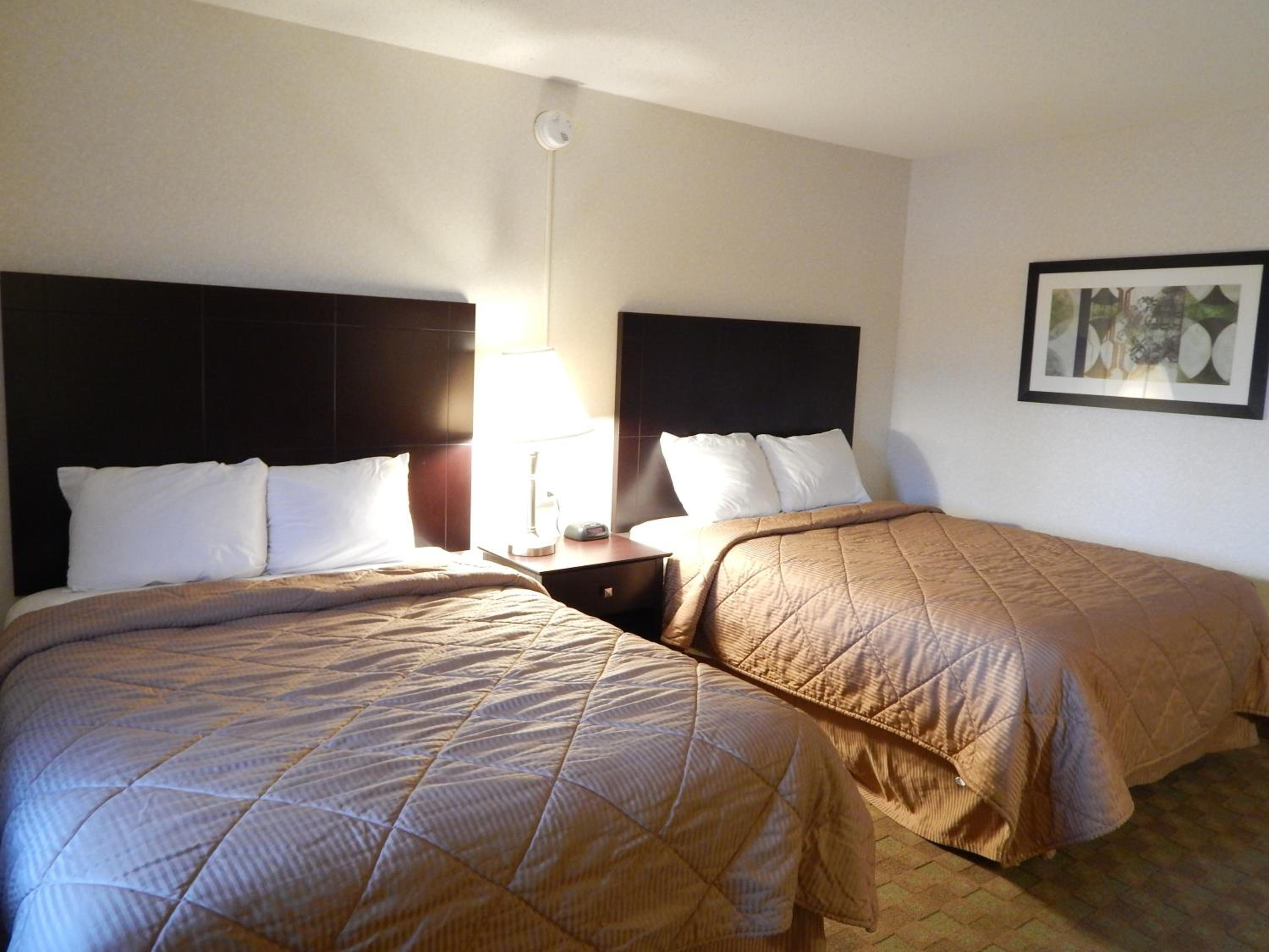 Double Room with Two Double Beds - Non-Smoking - Photo 1