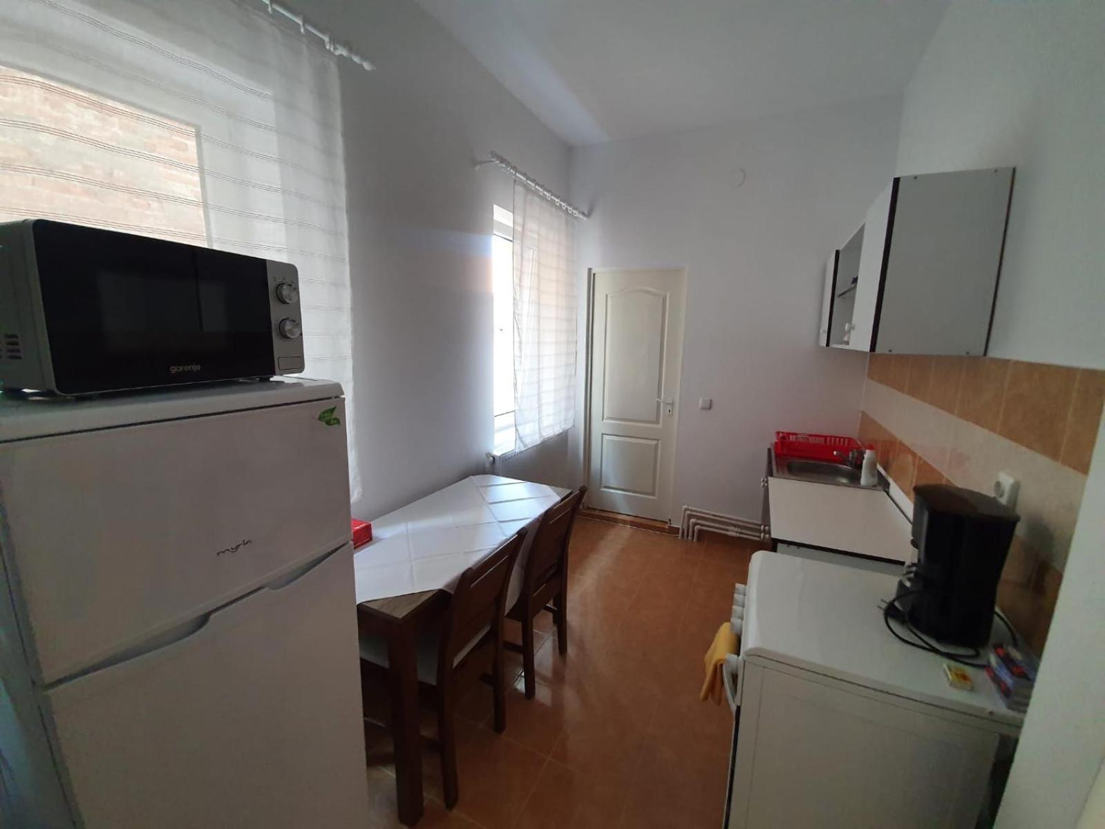 One-Bedroom Apartment photo 3
