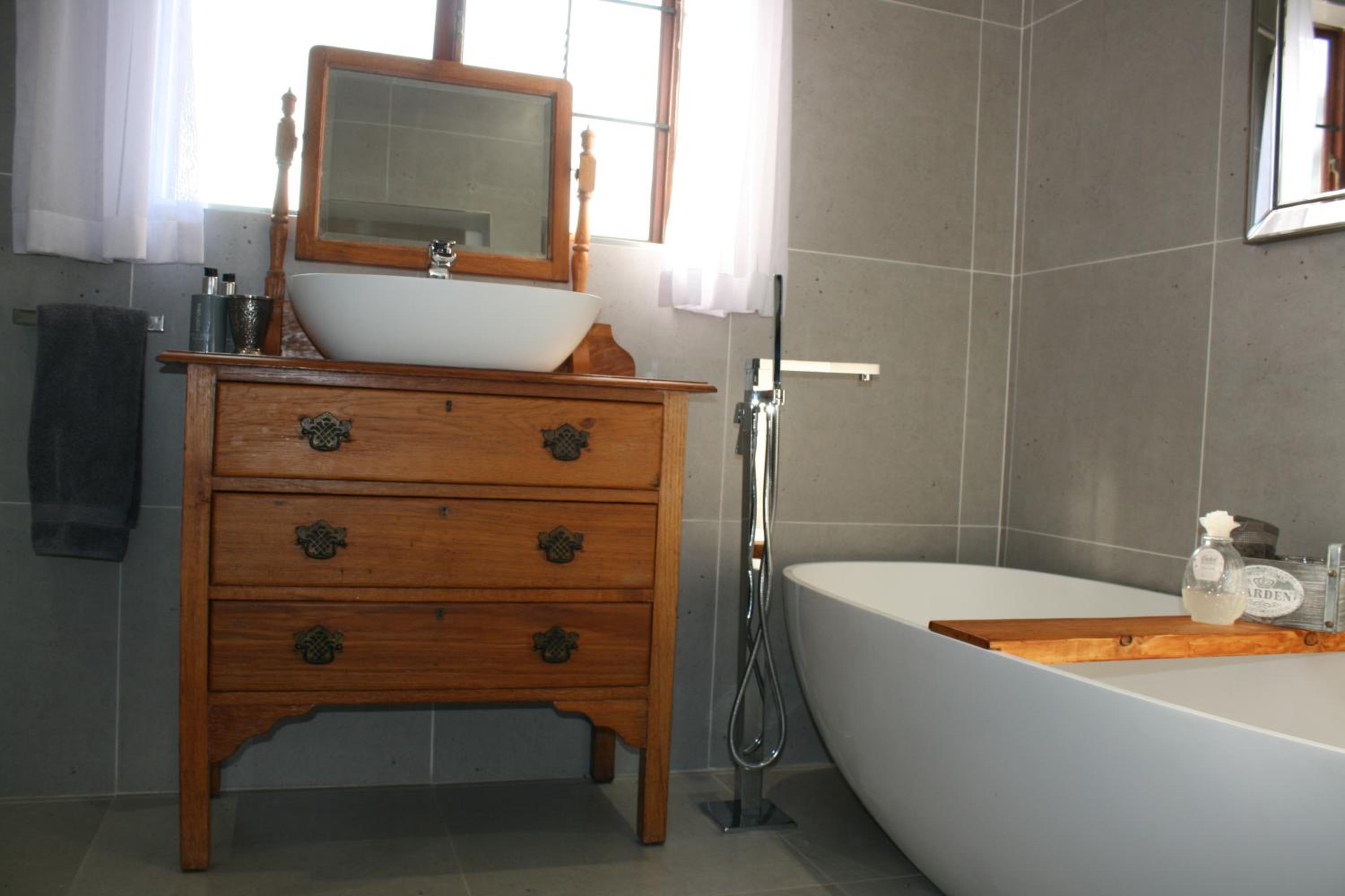 Suite - Photo 2