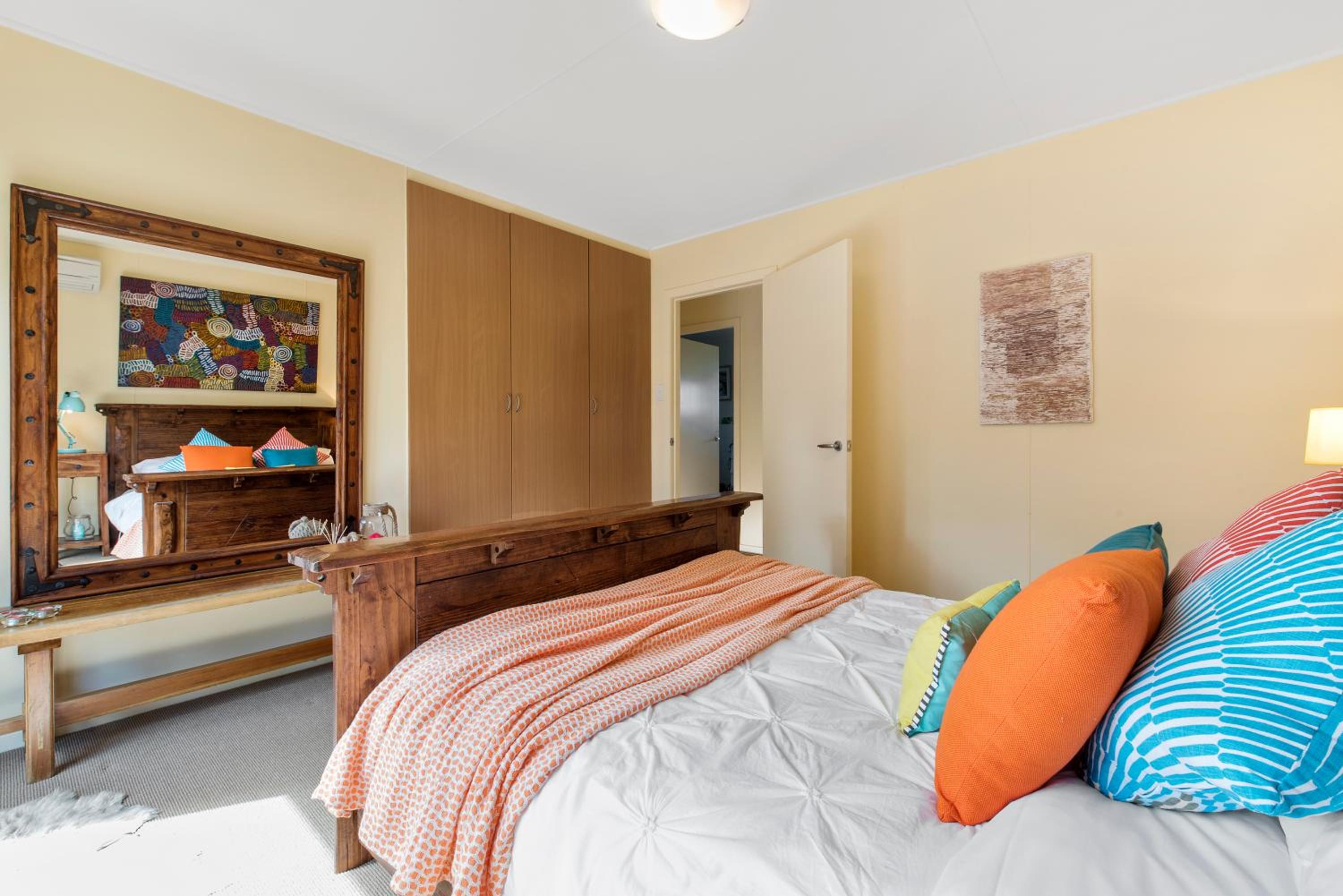 Three-Bedroom House photo 1