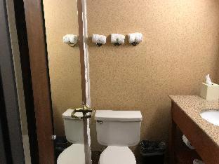 King Room - Accessible/Non Smoking - Photo 7