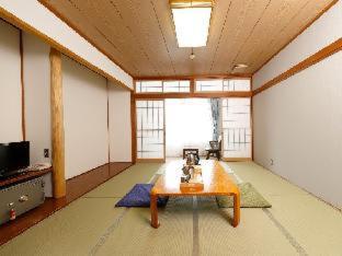 Japanese-Style Room