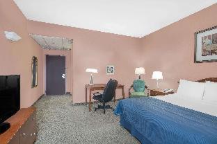 Business King Room - Non-Smoking photo 2