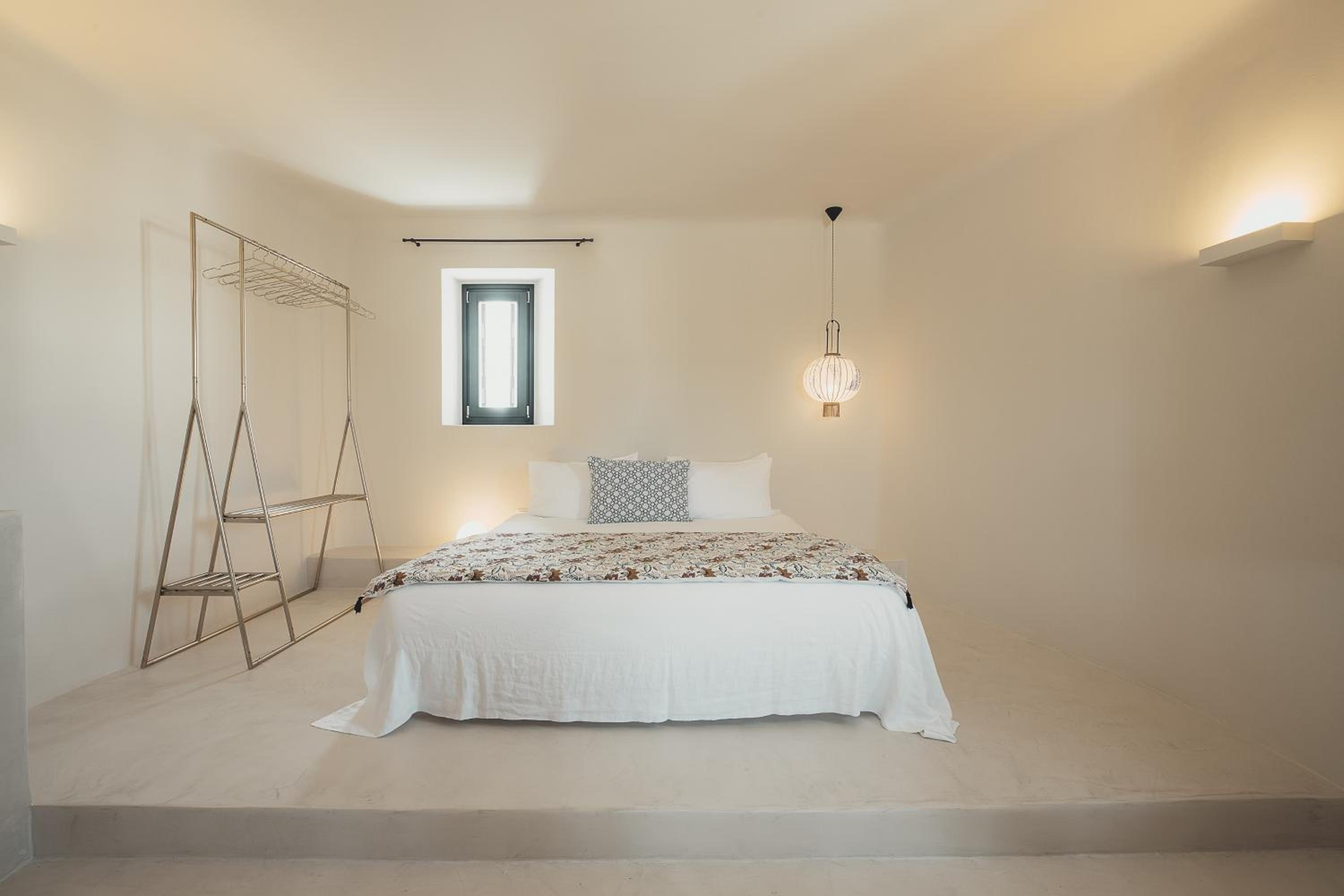 Deluxe Suite - Photo 5