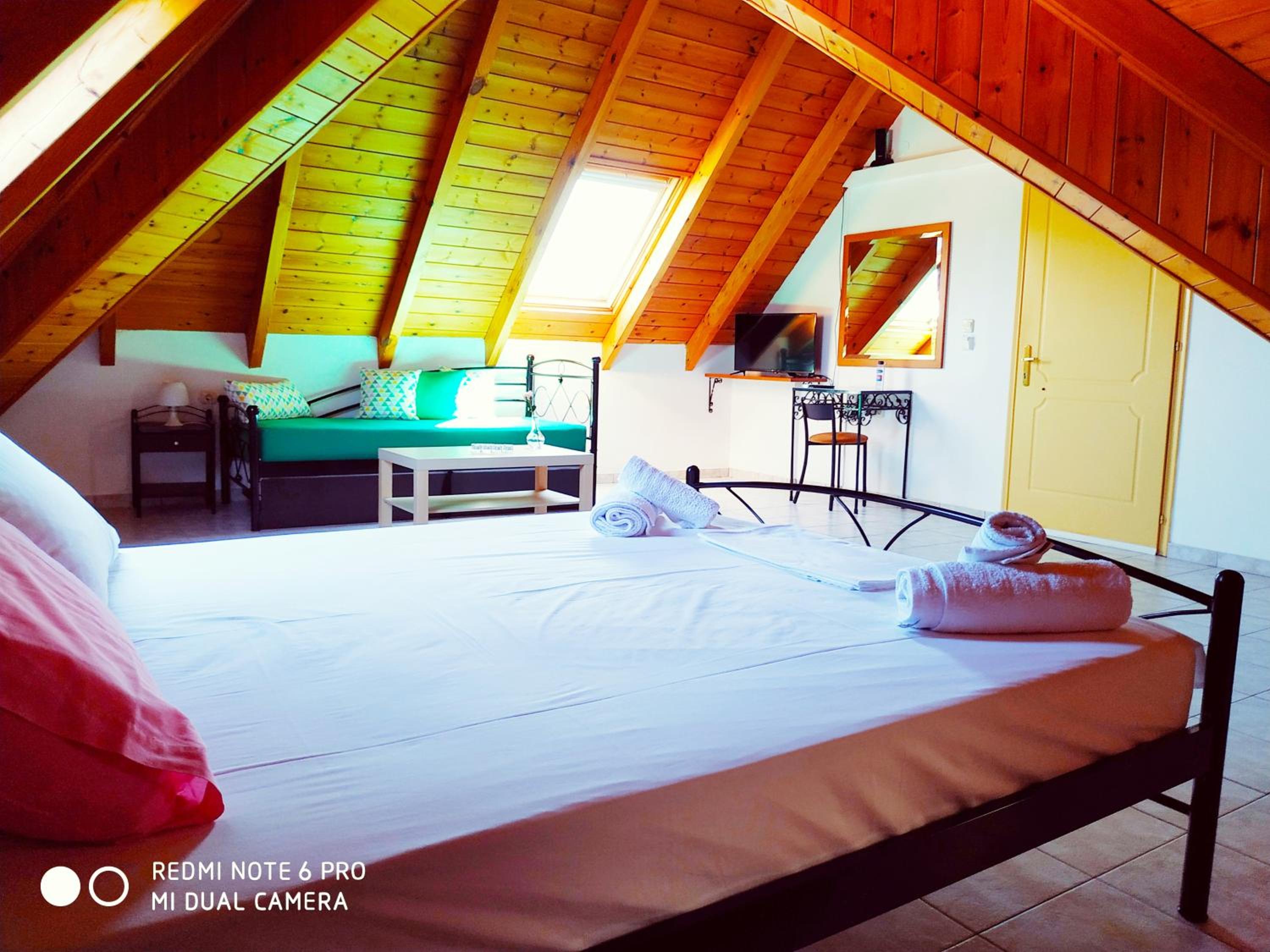 Loft - Photo 10