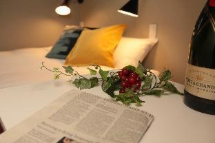 Superior Double Room - No Cleaning for Consecutive Night Stays - Photo 17