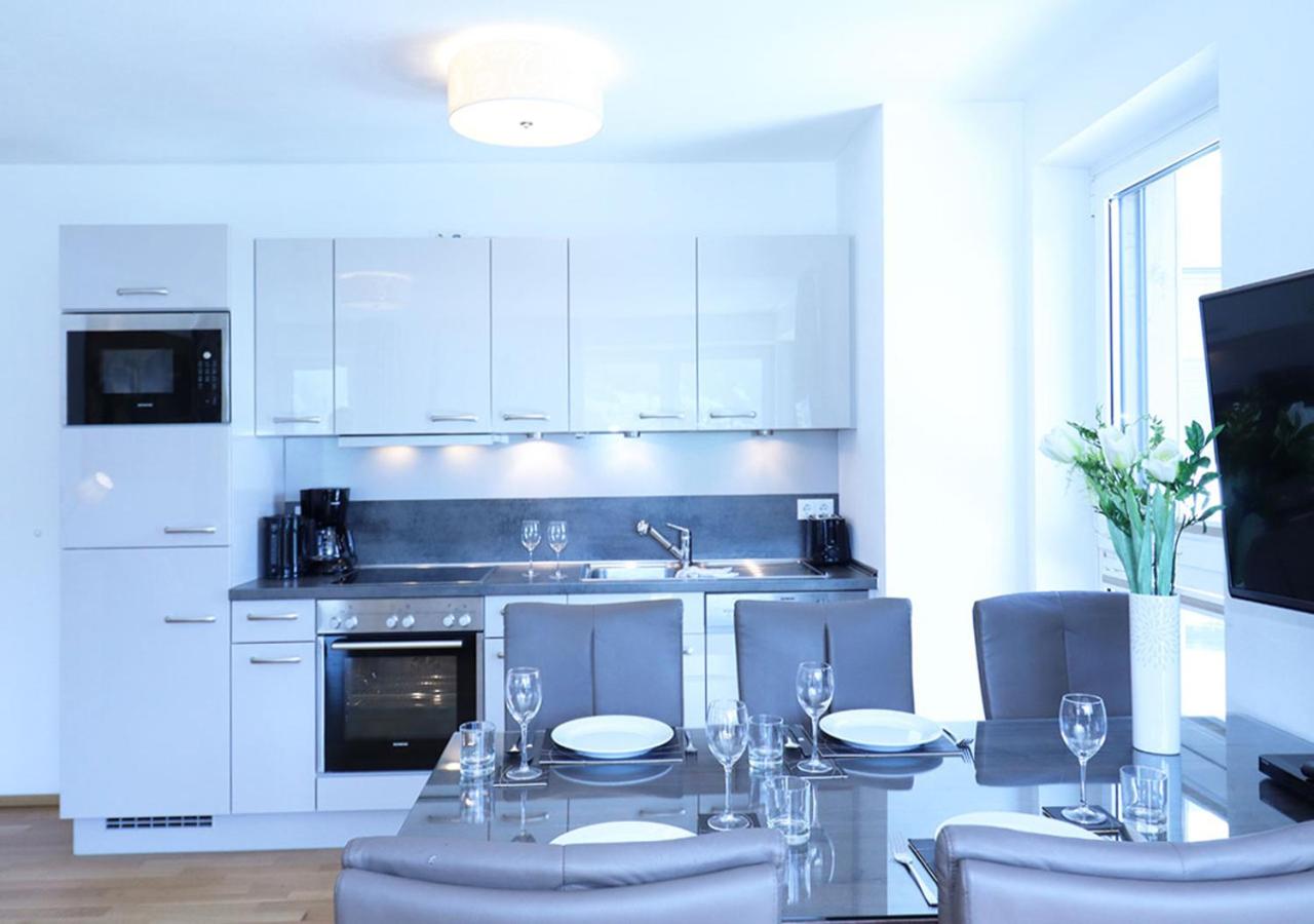 Apartment with Lake View - Top 1