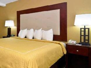 Business King Room - Non-Smoking - Photo 7