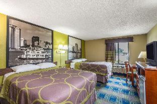King Room - Non Smoking - Photo 2