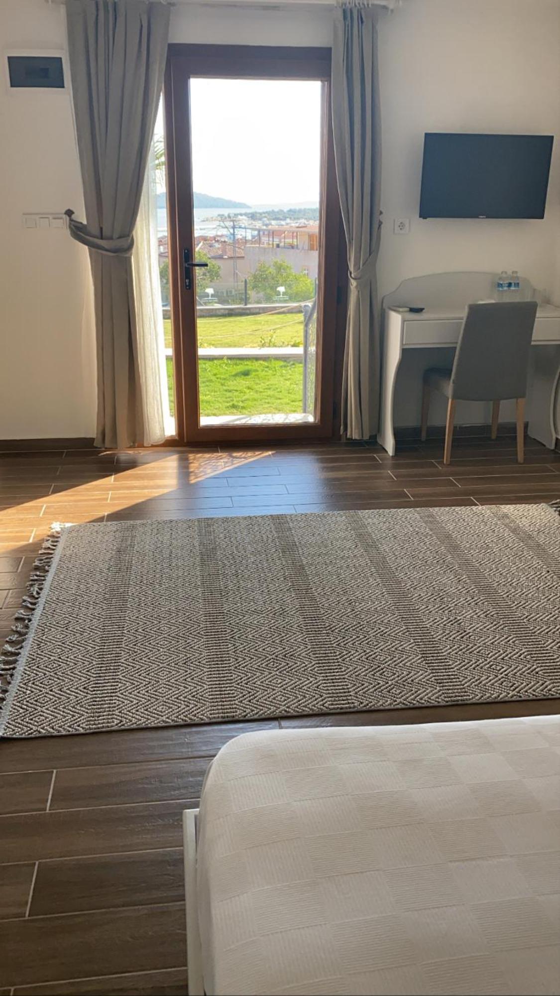 Family Room with Sea View photo 1