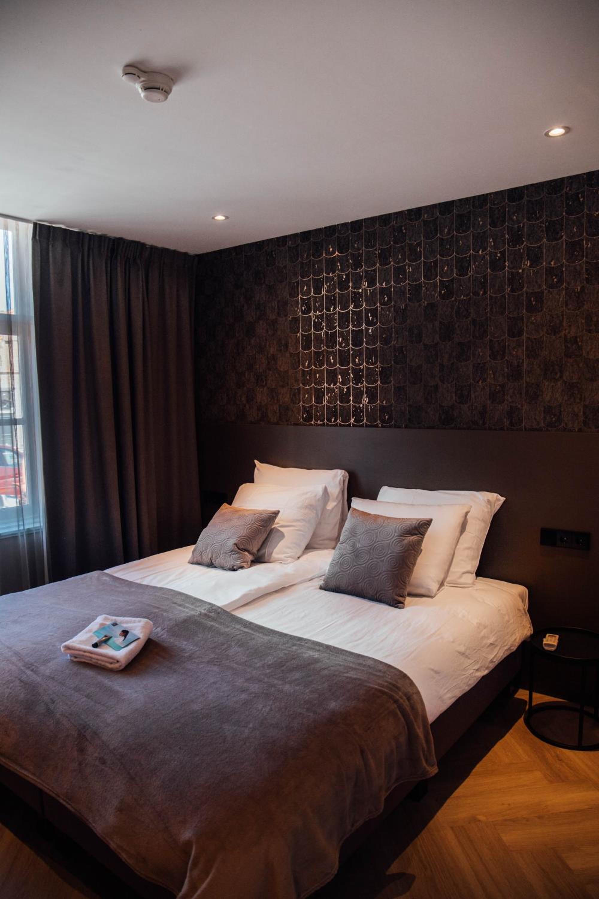 Deluxe Double Room - Photo 1
