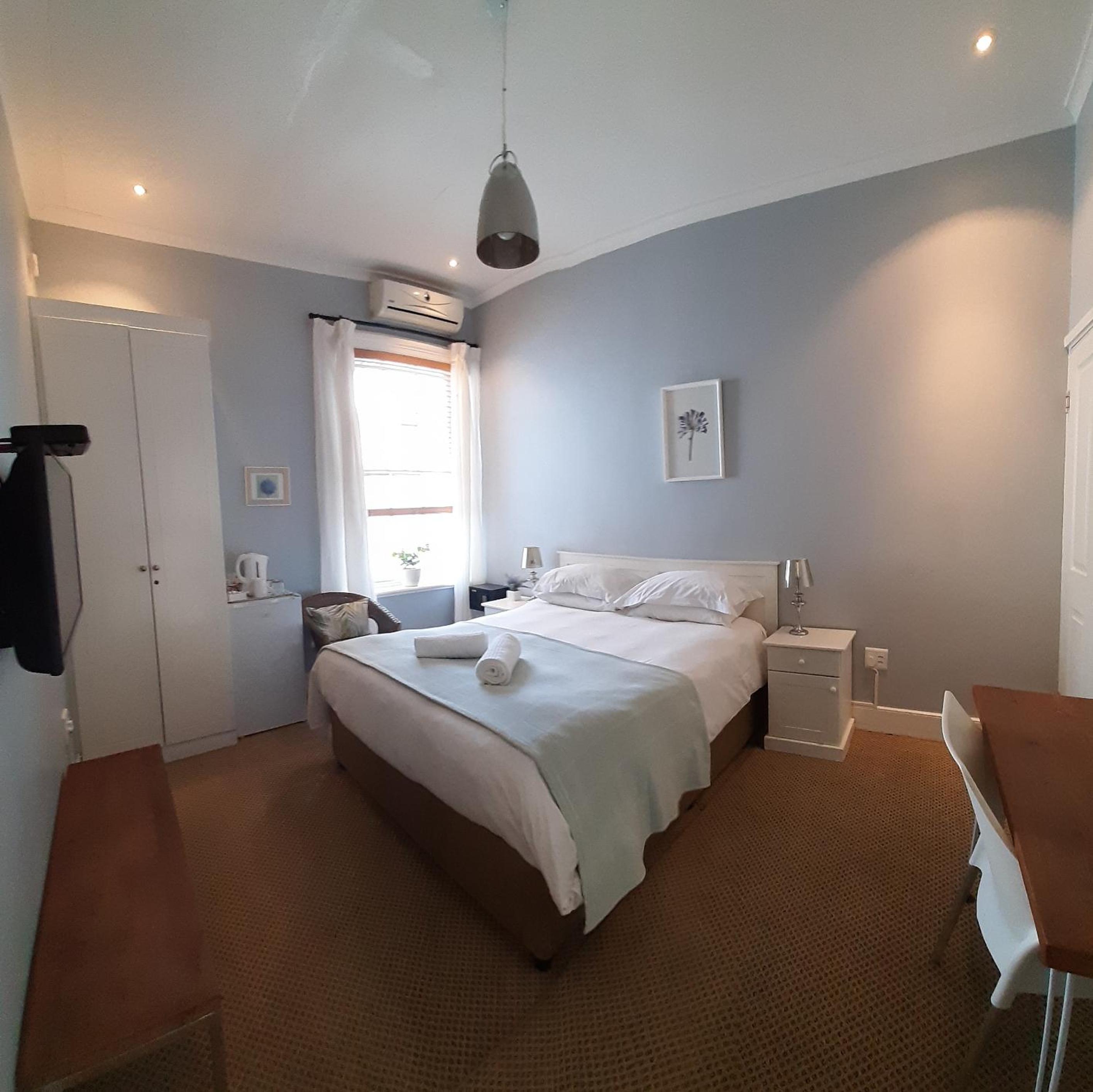 Standard Double Room - Photo 1