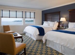 Queen Room with Two Queen Beds with Beach View  - Photo 5