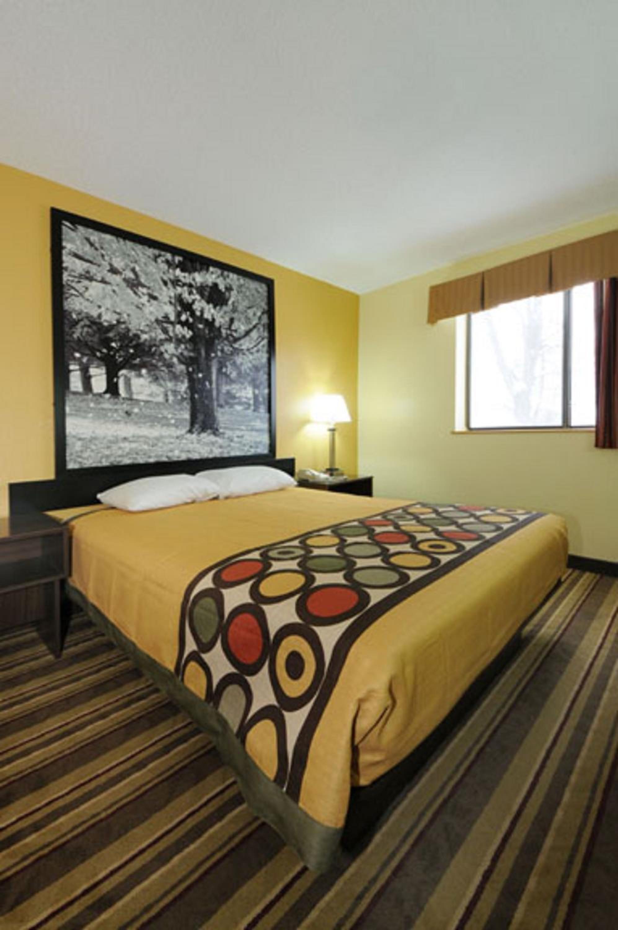 Queen Room - Disability Access/Non-Smoking - Photo 4