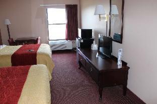 King Room - Non-Smoking - Photo 4