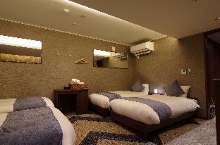 Superior Family Room