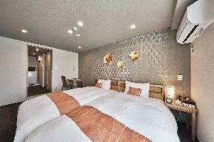 Economy Twin Room - Photo 5