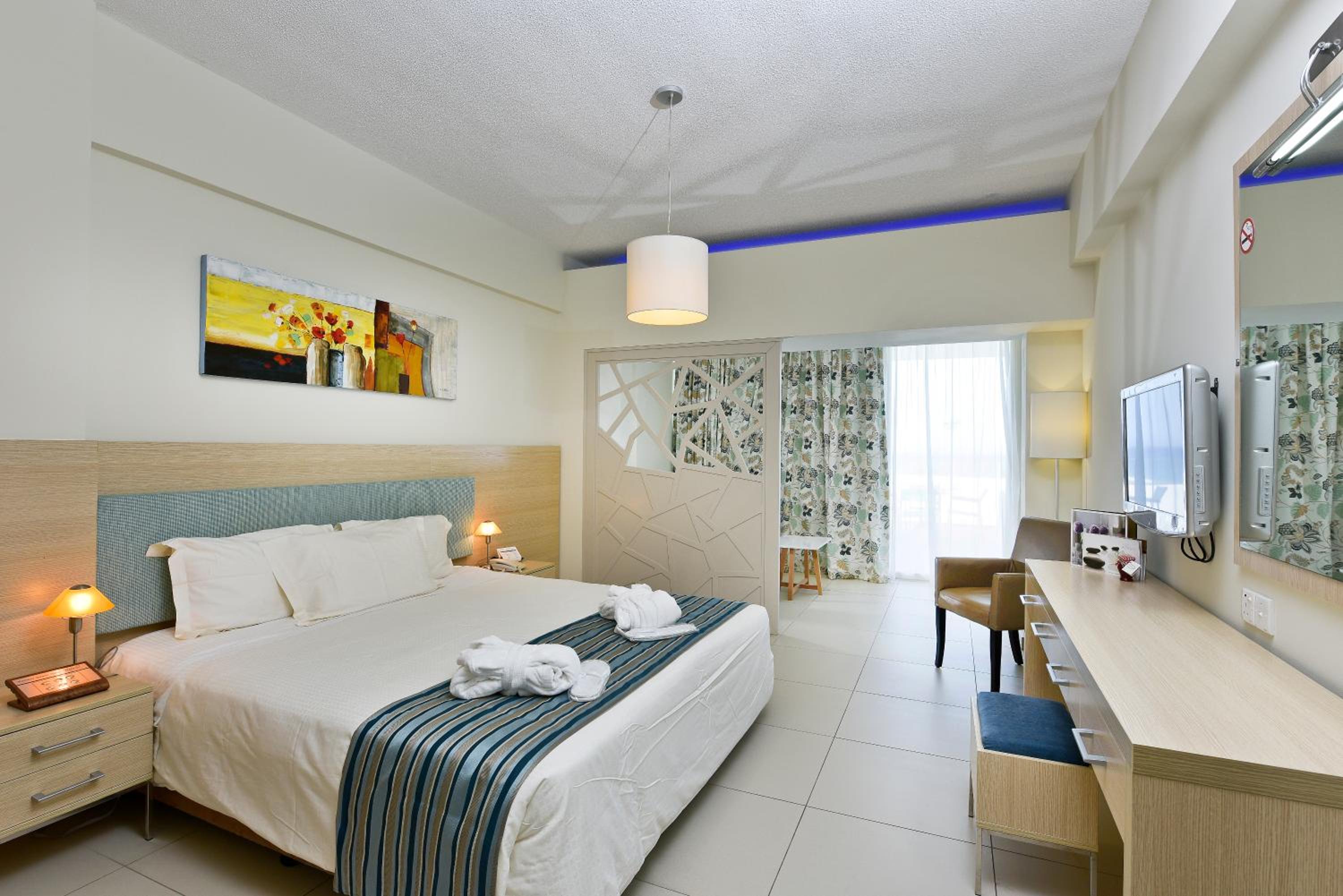 Inland View Suite photo 3