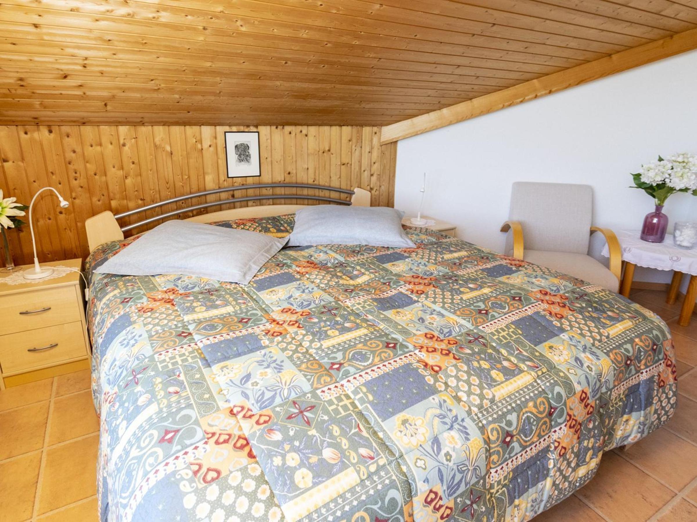 Two-Bedroom Deluxe Apartment with Garden View photo 2