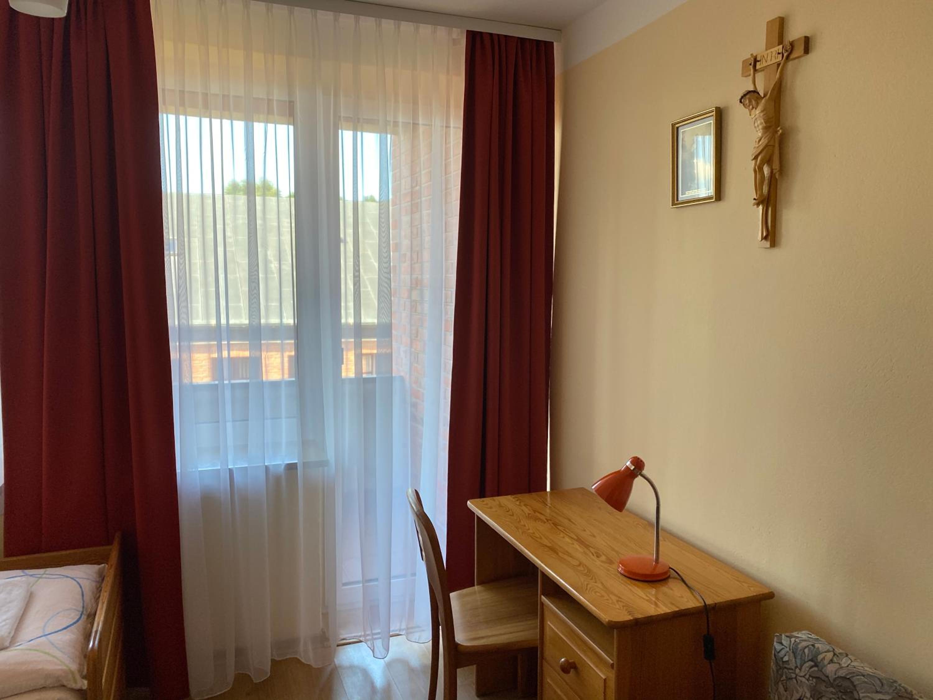 Double Room with Balcony photo 2