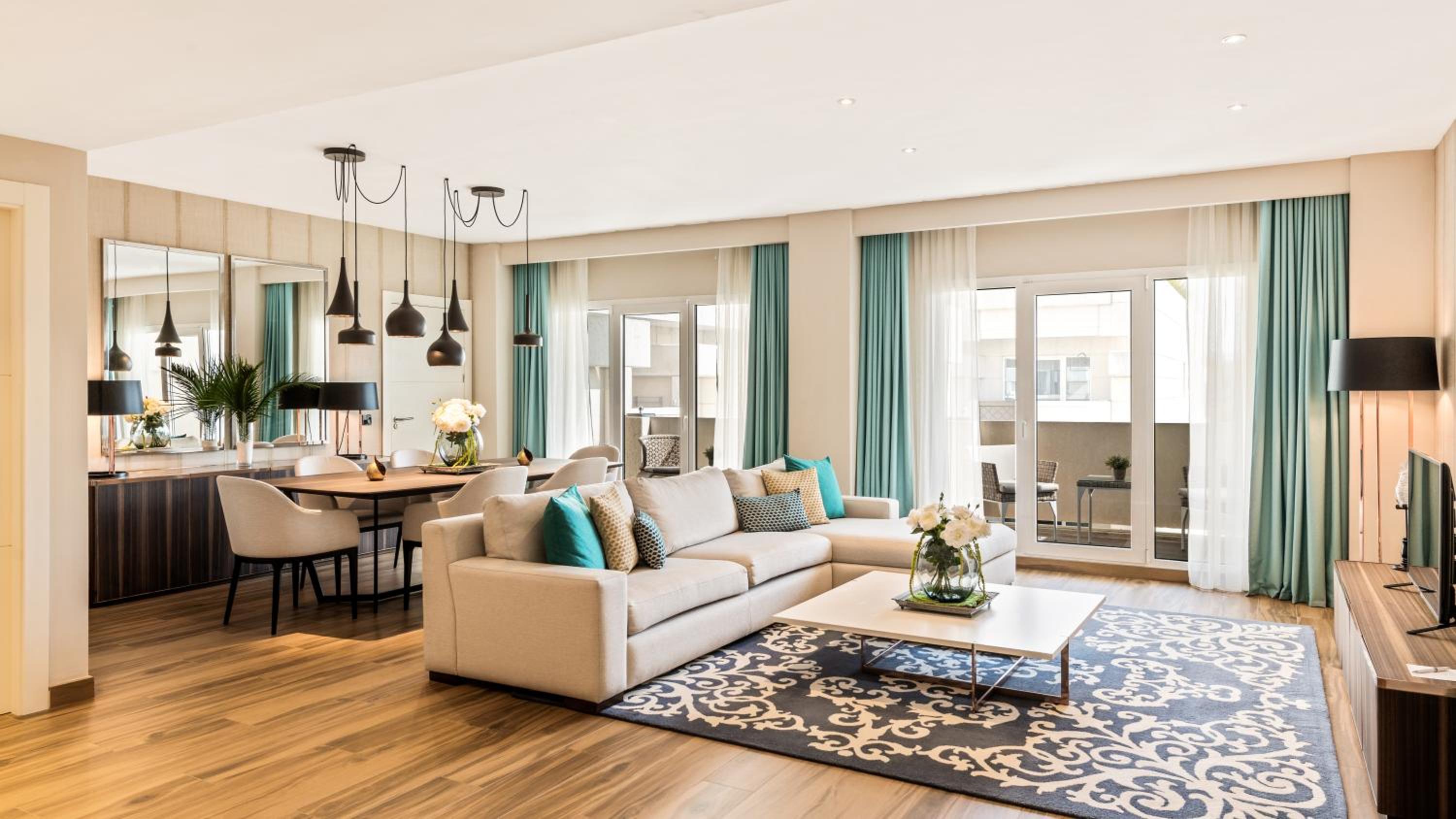 Presidential Suite With Balcony - City View