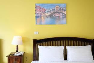 Deluxe Double Room - Photo 5