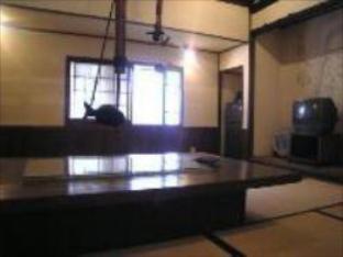 Standard Triple Room - Photo 3