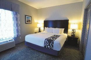 Double Room - Non-Smoking - Photo 2