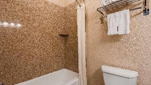 King Room with Bath Tub - Communication Assistance/Non-Smoking - Photo 13
