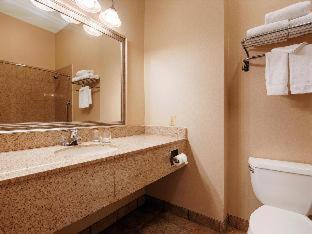 King Room with Bath Tub - Communication Assistance/Non-Smoking - Photo 11
